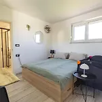 דירה Larabella Salt Fields View